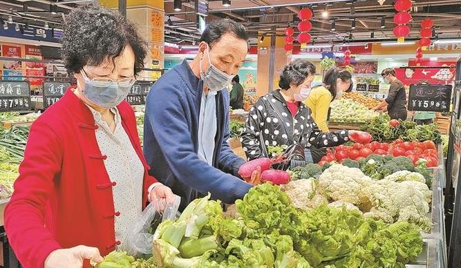 戴口罩、測(cè)體溫……深圳市民自覺配合防疫